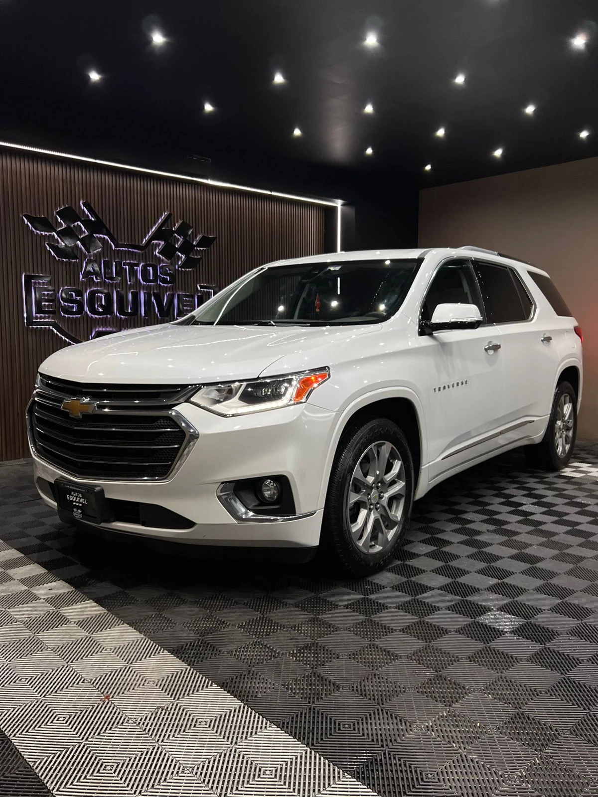 Chevrolet TRAVERSE HIGH COUNTRY 2018 - imagen 2