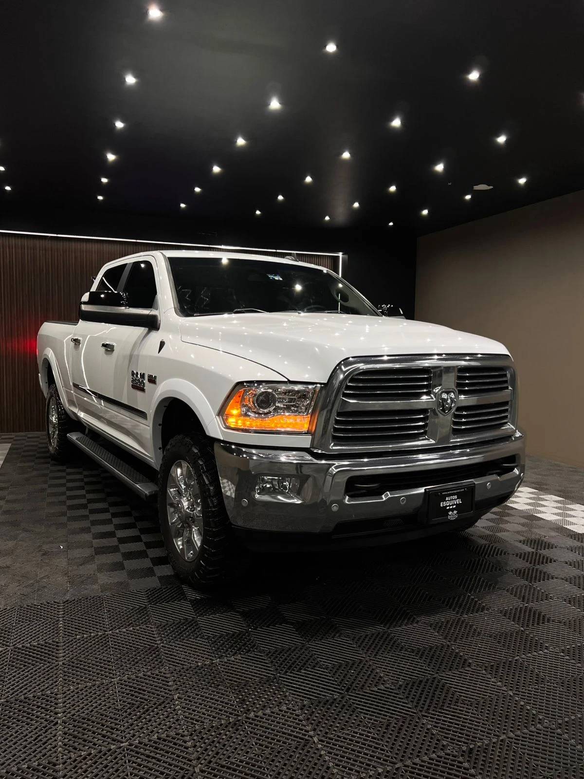 Dodge RAM HEAVY DUTY 4X4 2018 - imagen 6