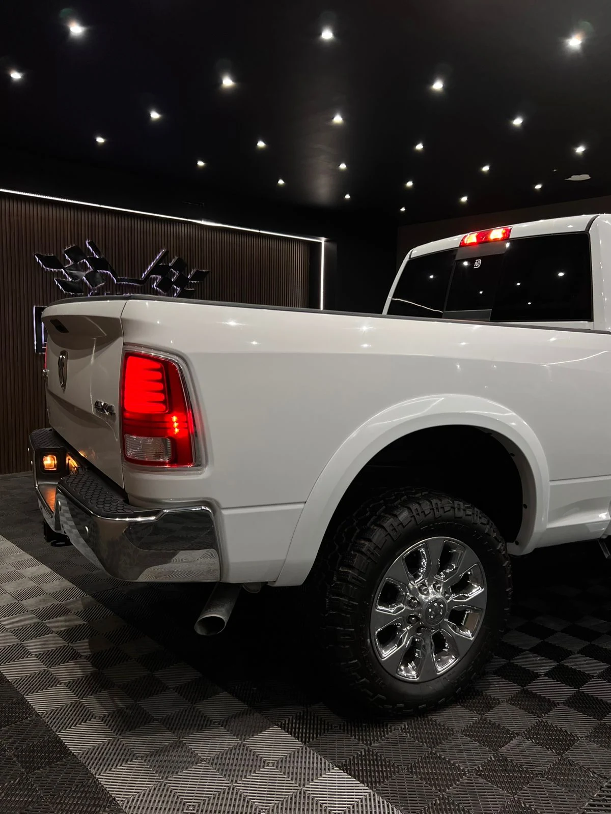 Dodge RAM HEAVY DUTY 4X4 2018 - imagen 7