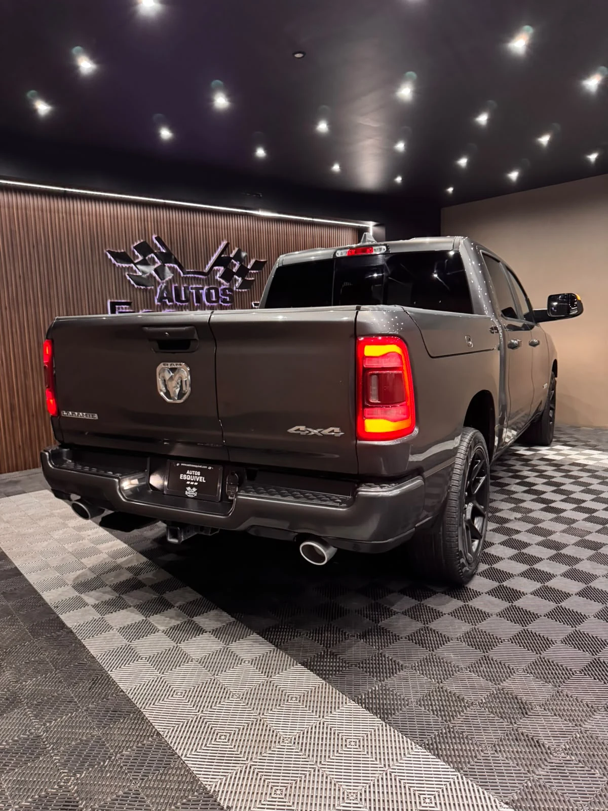 Dodge RAM LARAMIE SPORT 2024 - imagen 4