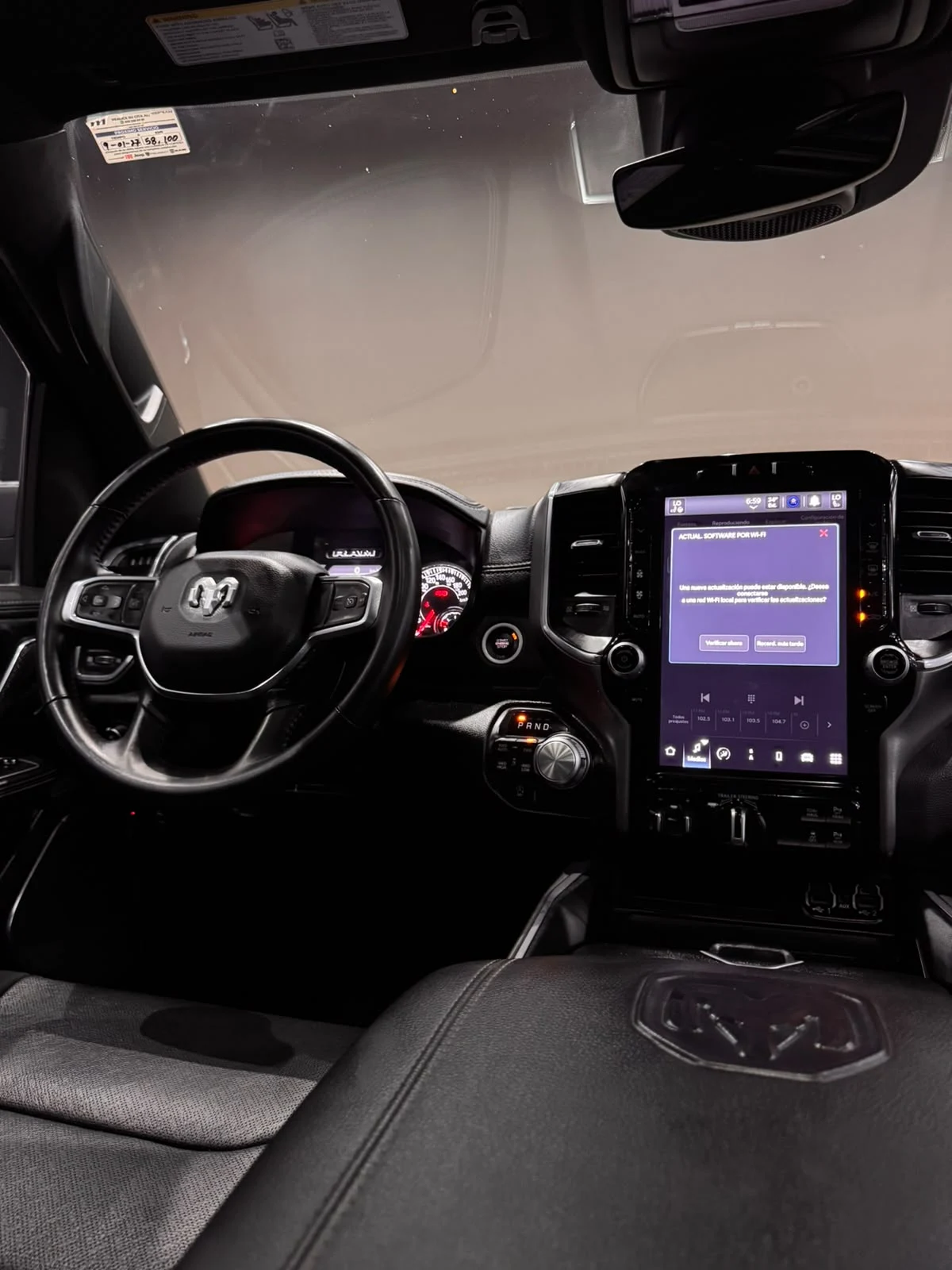 Dodge RAM LARAMIE SPORT 2024 - imagen 8