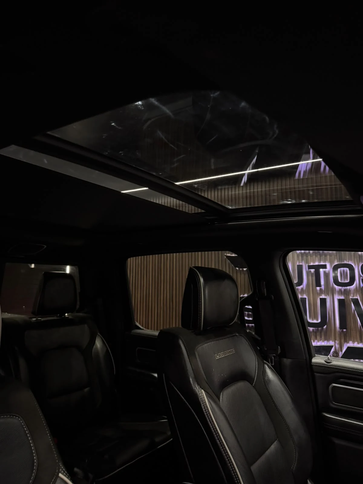 Dodge RAM LARAMIE SPORT 2024 - imagen 11