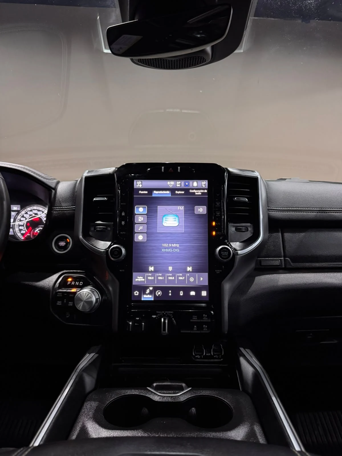 Dodge RAM LARAMIE SPORT 2024 - imagen 13