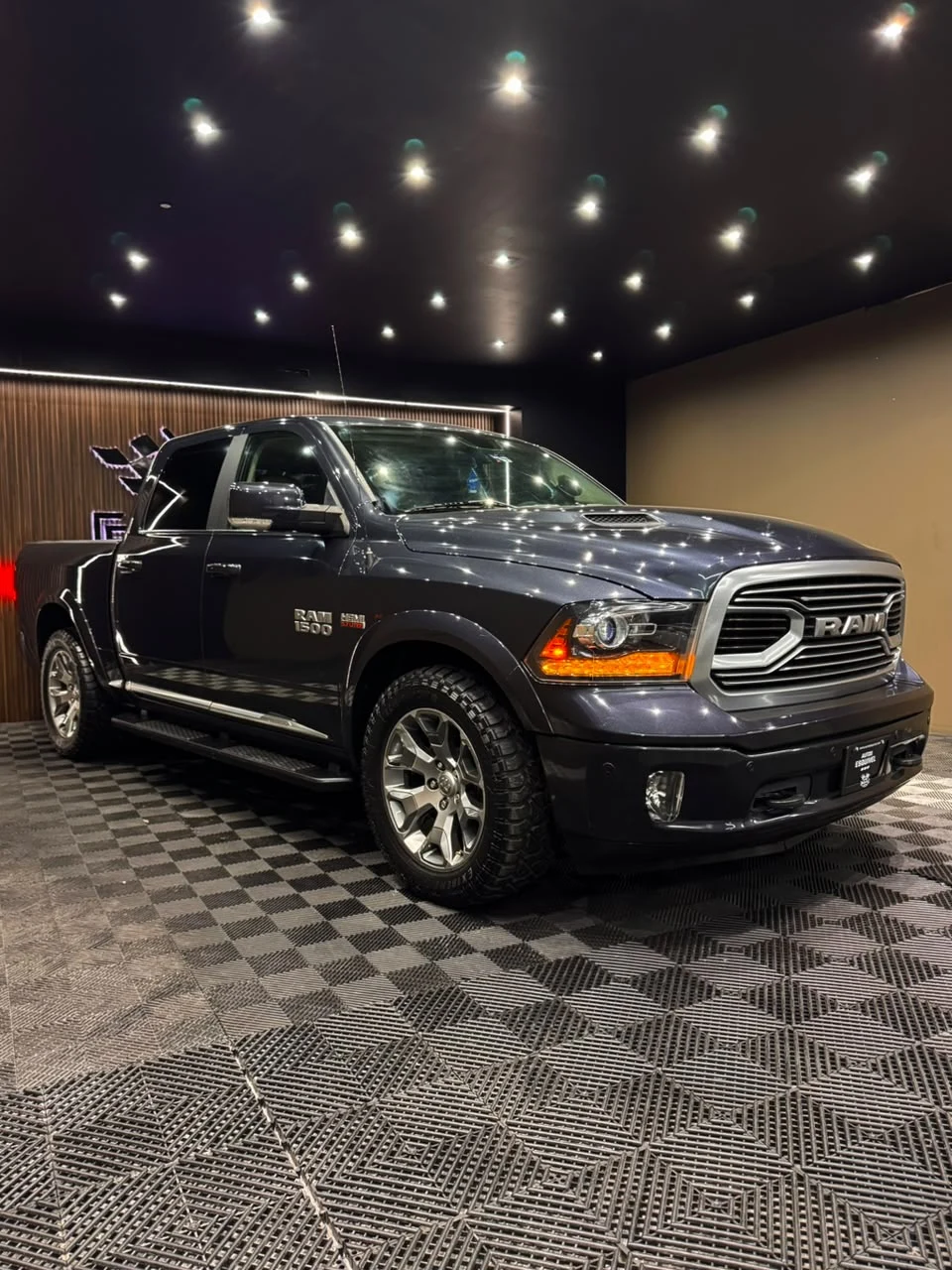 Dodge RAM LIMITED TUGSTEN 2018 - imagen 7