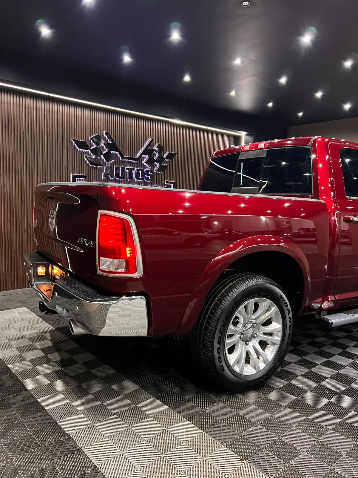 Dodge RAM LONGHORN 2017 - imagen 7
