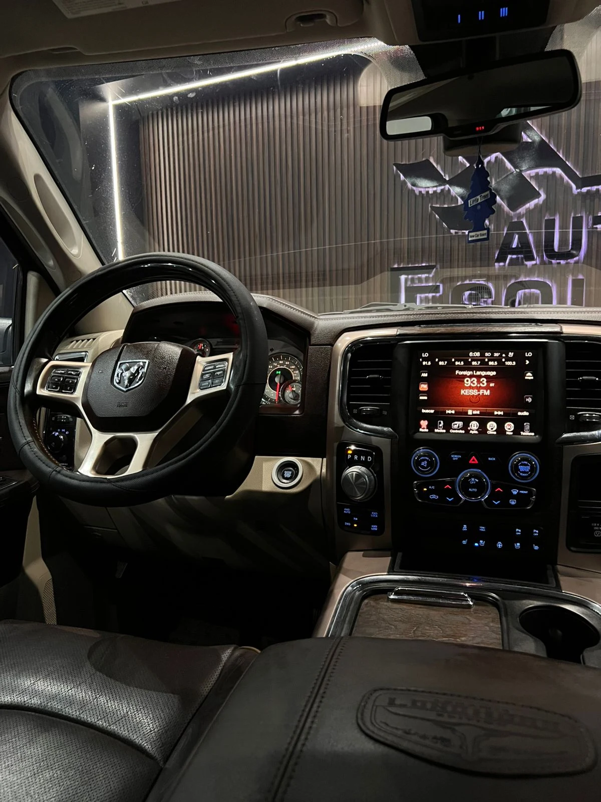 Dodge RAM LONGHORN 2017 - imagen 10