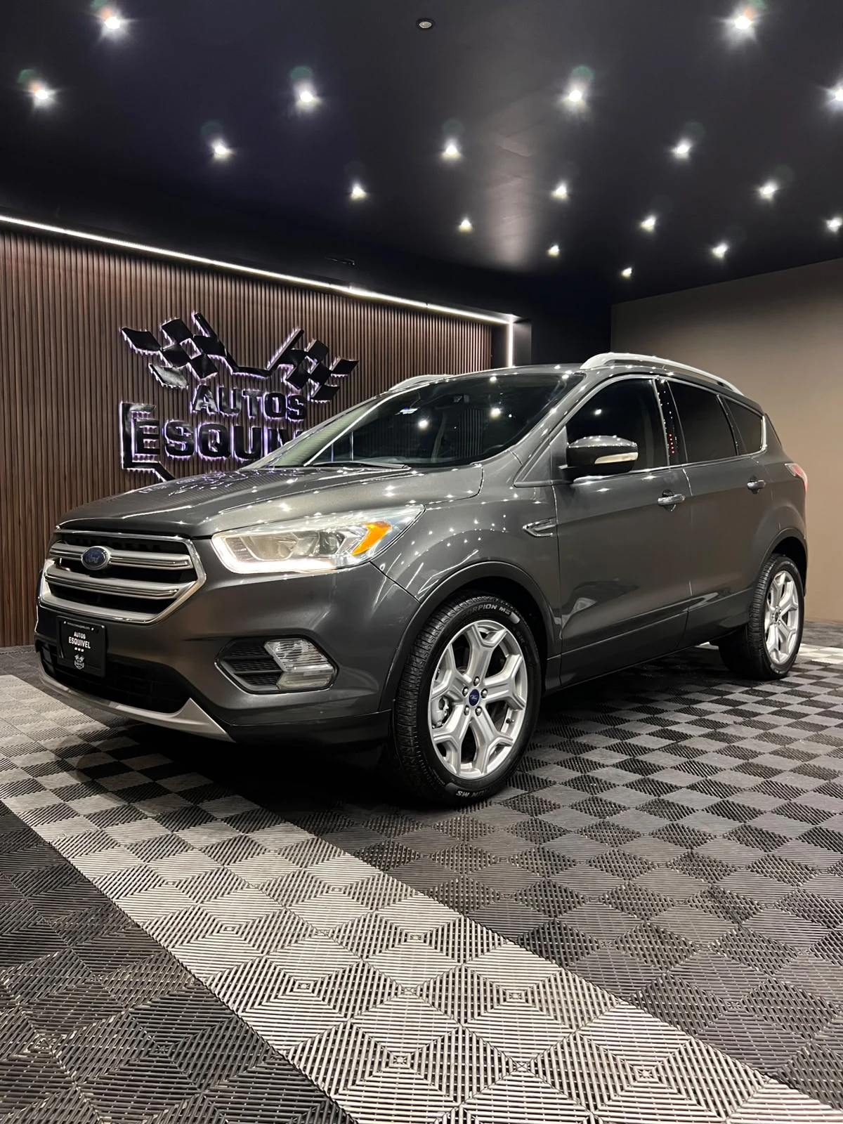 Ford ESCAPE TITANIUM 2017 - imagen 2