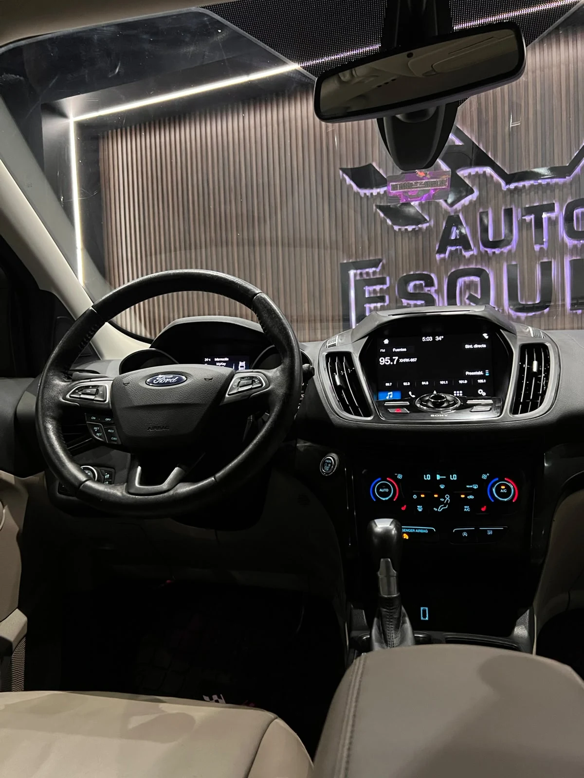Ford ESCAPE TITANIUM 2017 - imagen 10