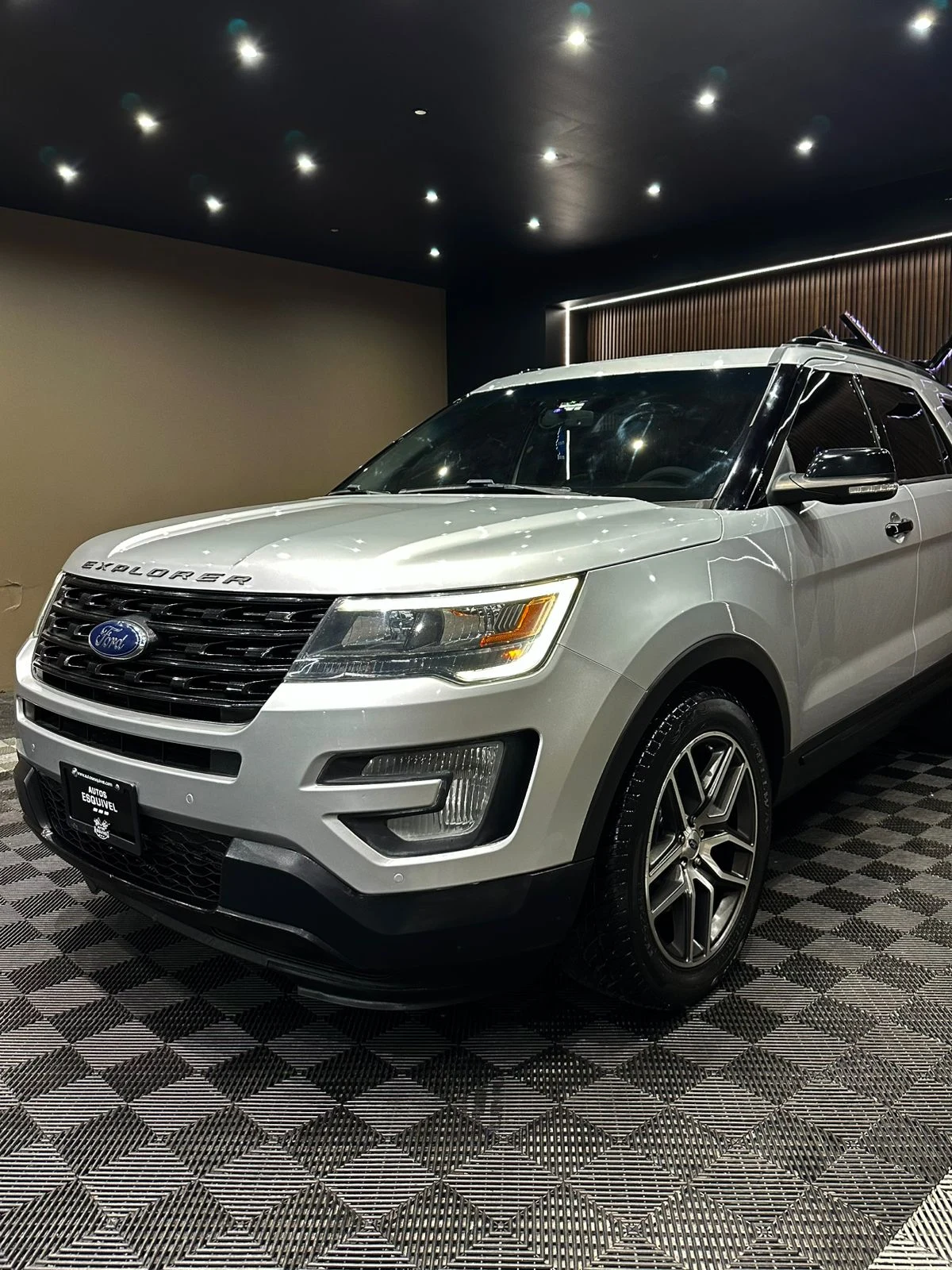 Ford EXPLORER SPORT 2017 - imagen 4