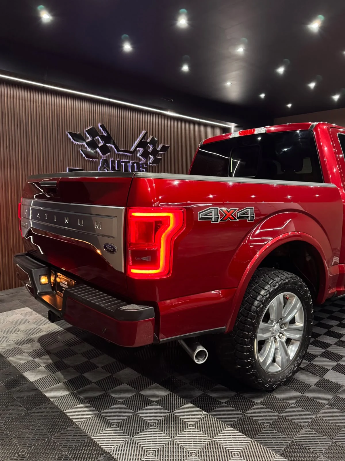Ford LOBO PLATINUM 2015 - imagen 6