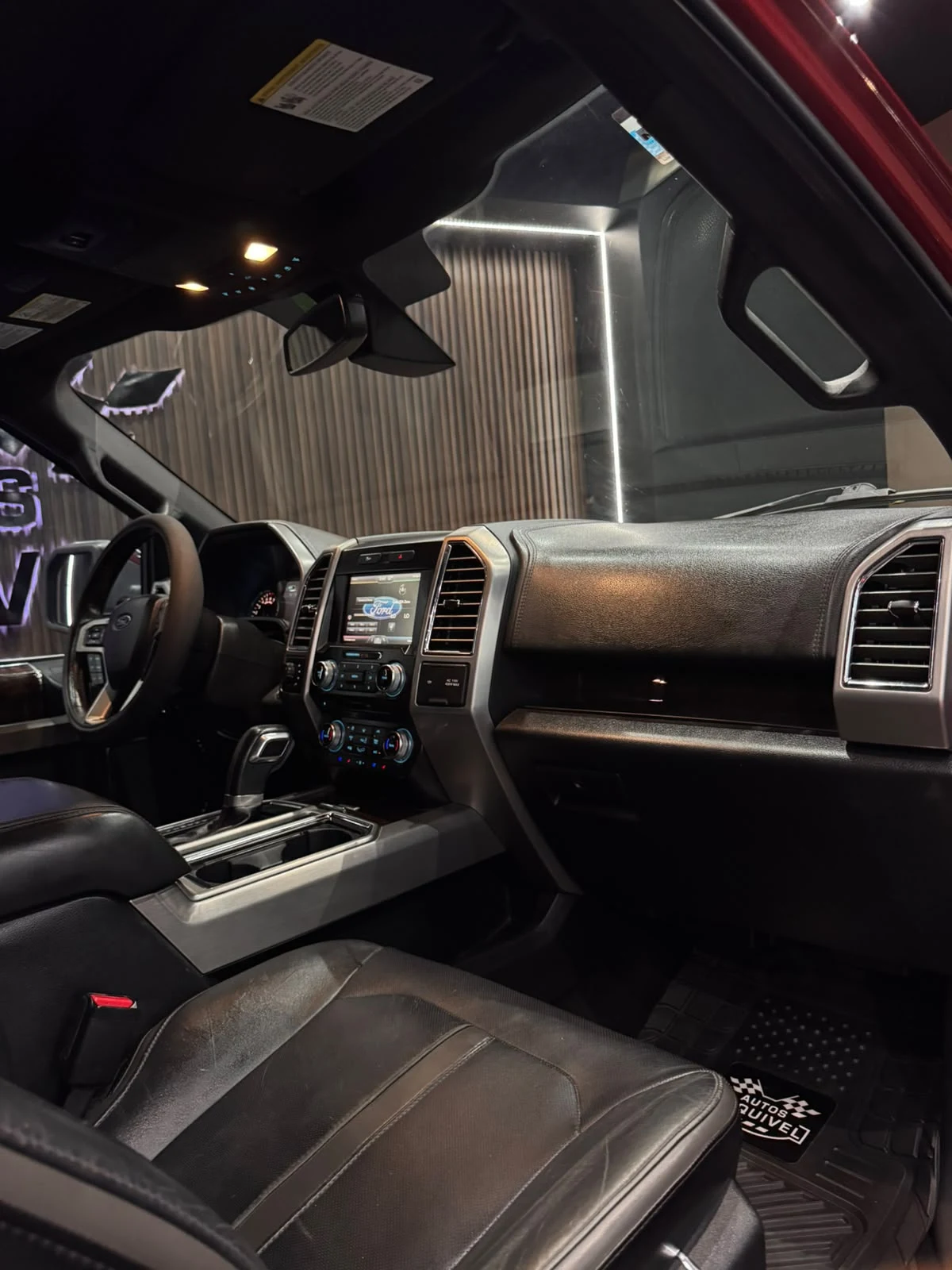 Ford LOBO PLATINUM 2015 - imagen 14