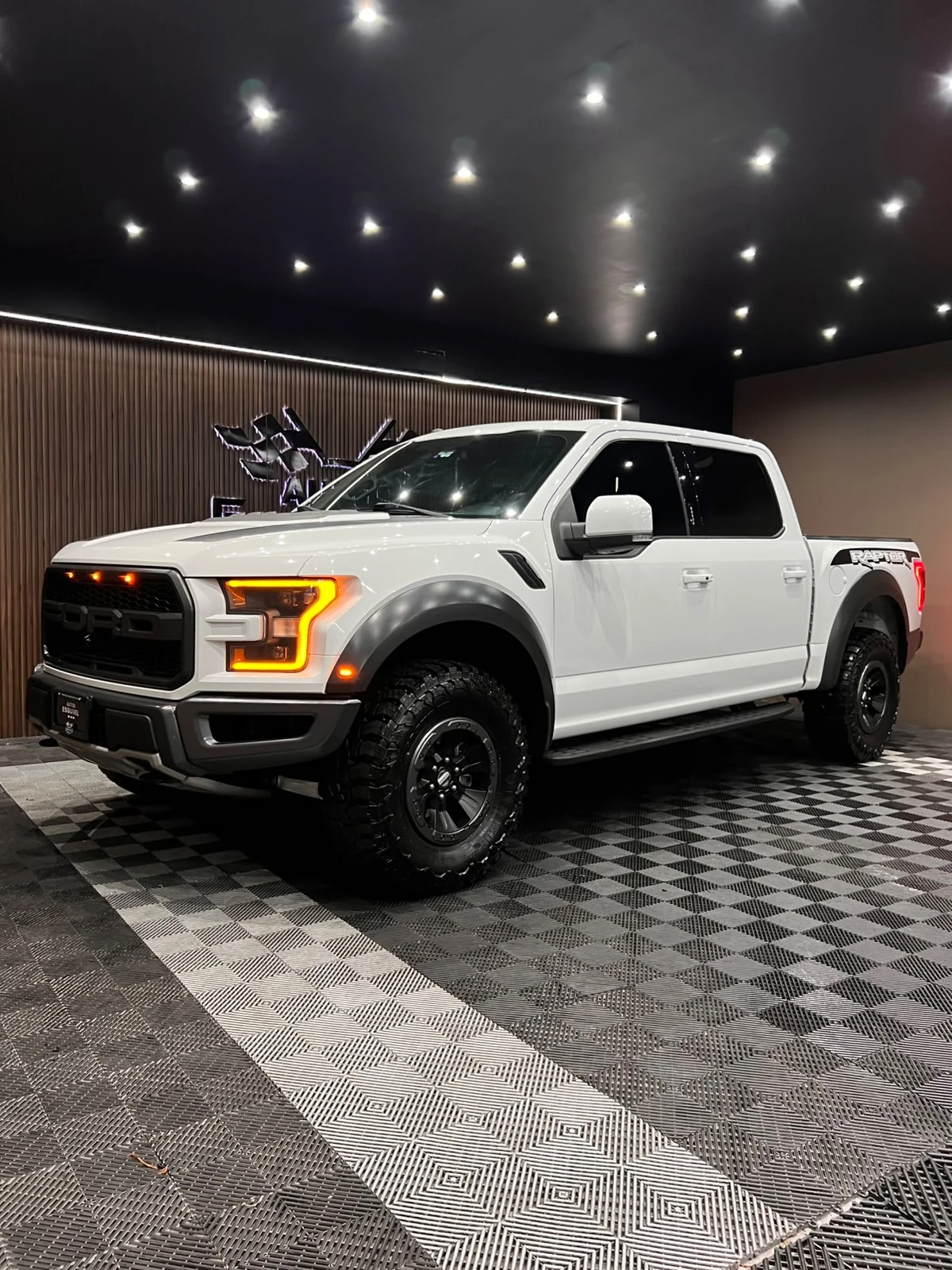 Ford LOBO RAPTOR 2018 - imagen 2