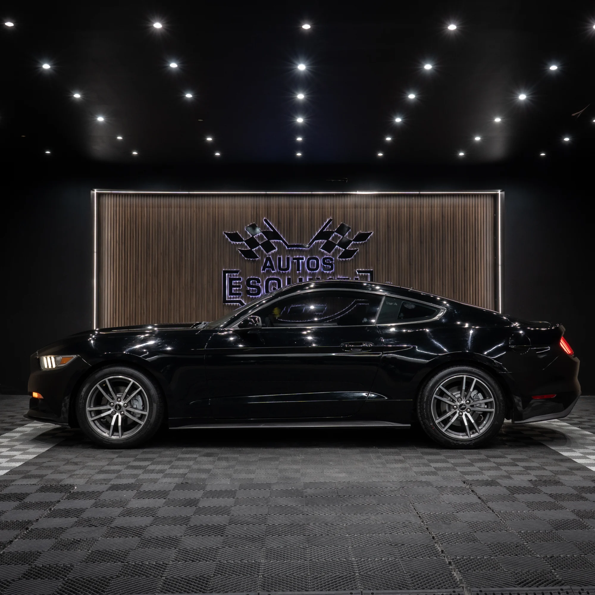Ford MUSTANG 2017 - imagen 2