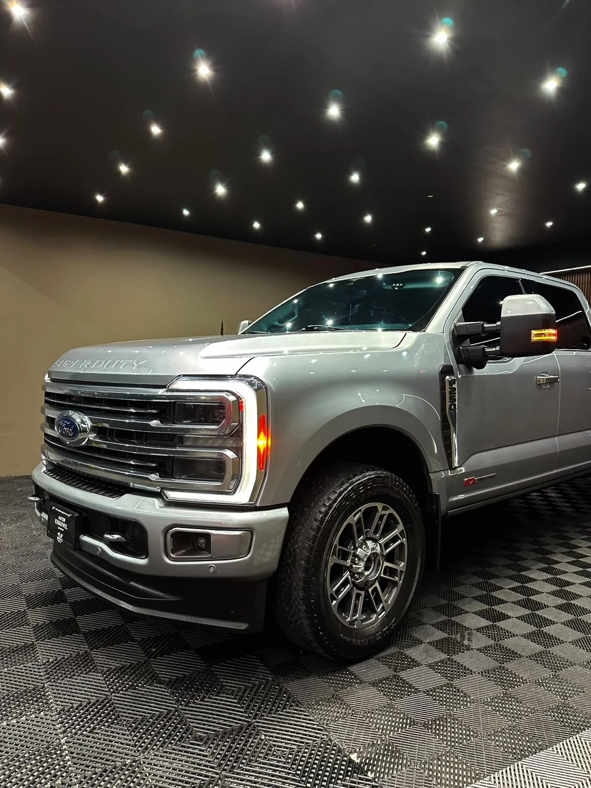 Ford SUPER DUTY LIMITED 2023 - imagen 4
