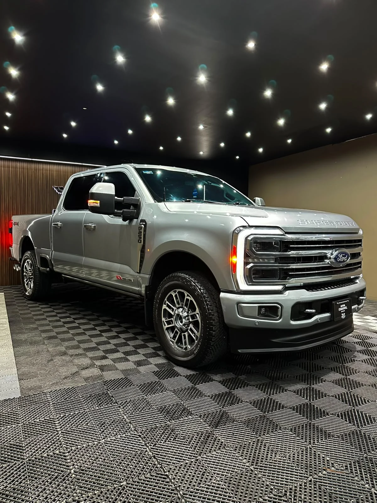 Ford SUPER DUTY LIMITED 2023 - imagen 6