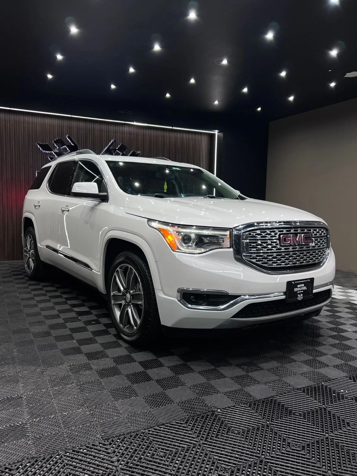 GMC ACADIA DENALI 2017 - imagen 6