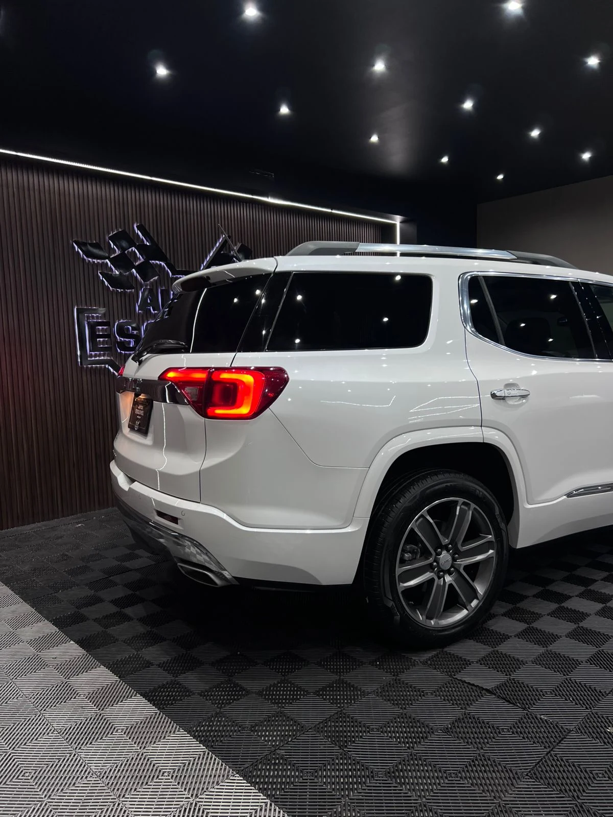 GMC ACADIA DENALI 2017 - imagen 7