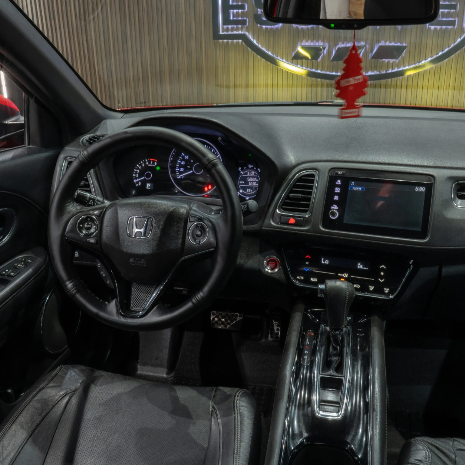 Honda HR-V TOURING 2019 - imagen 24