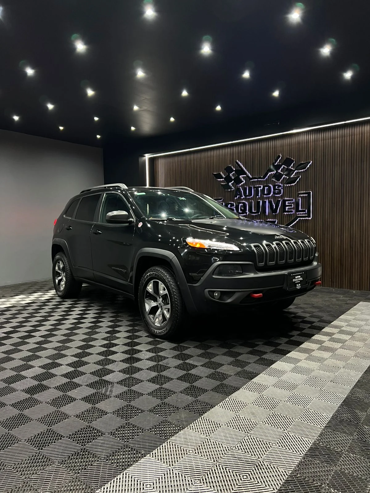 Jeep GRAND CHEROKEE TRAILHAWK 2015 - imagen 3