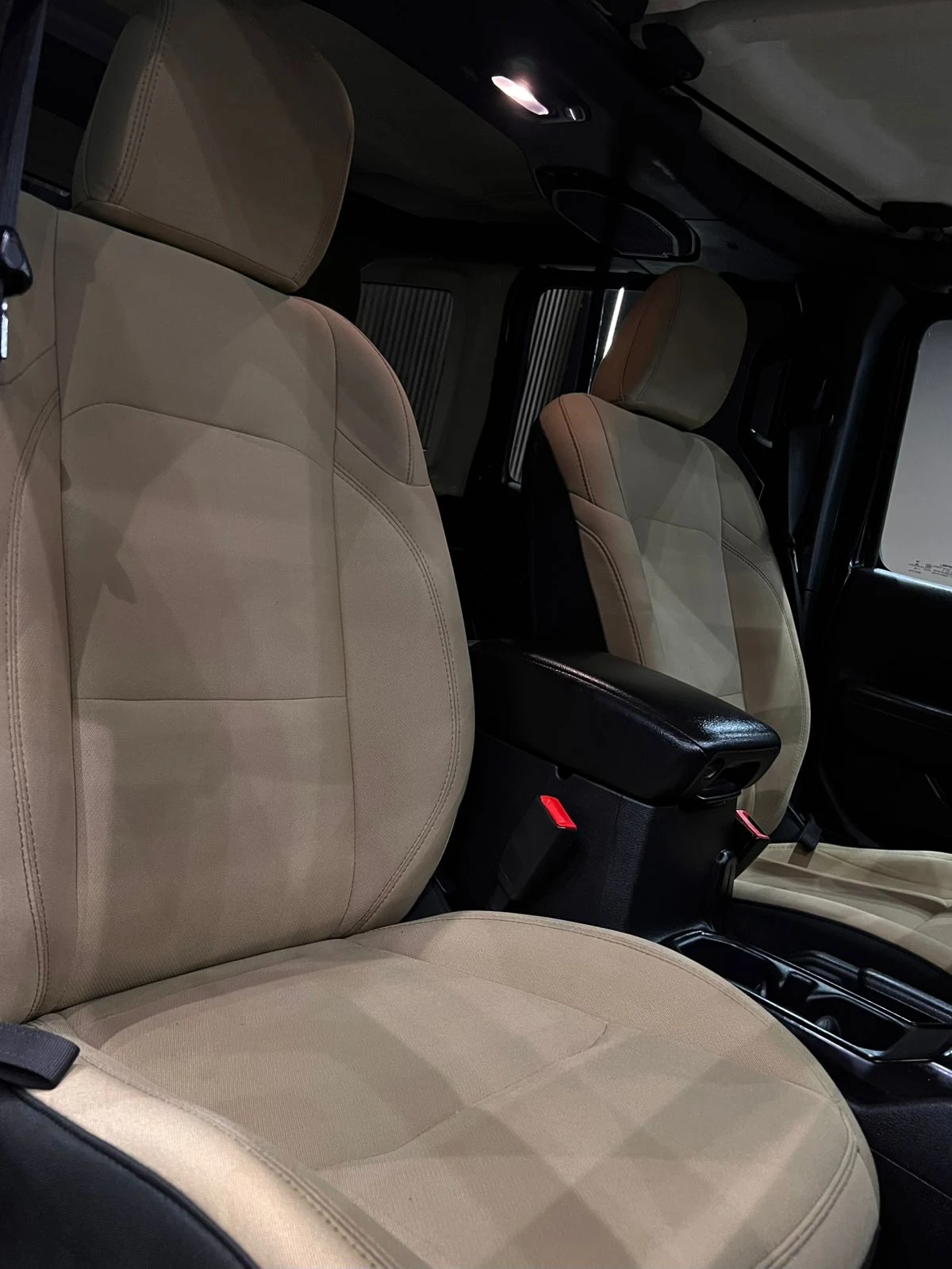 Jeep RUBICON 2018 - imagen 8