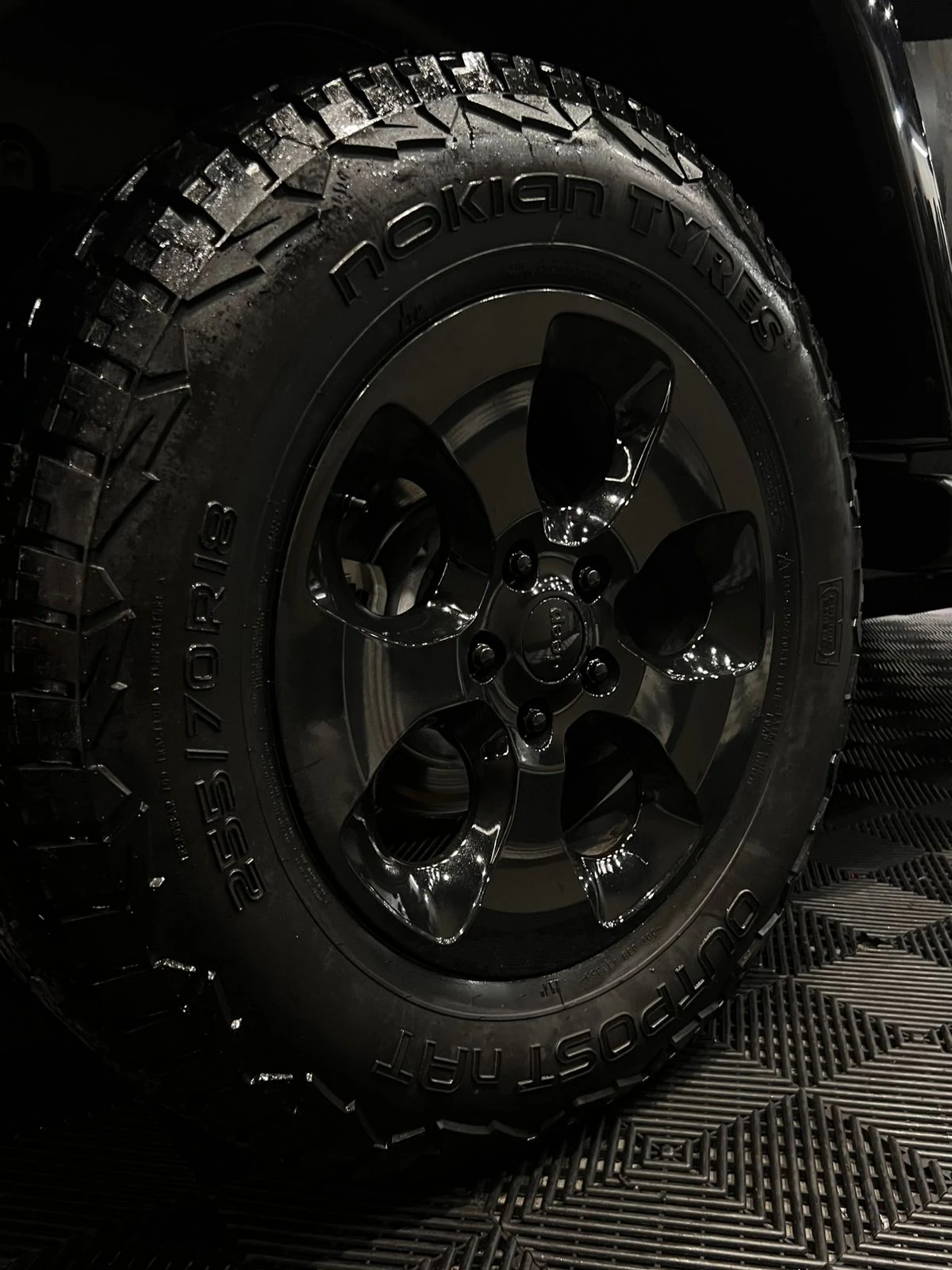 Jeep SAHARA 2017 - imagen 14