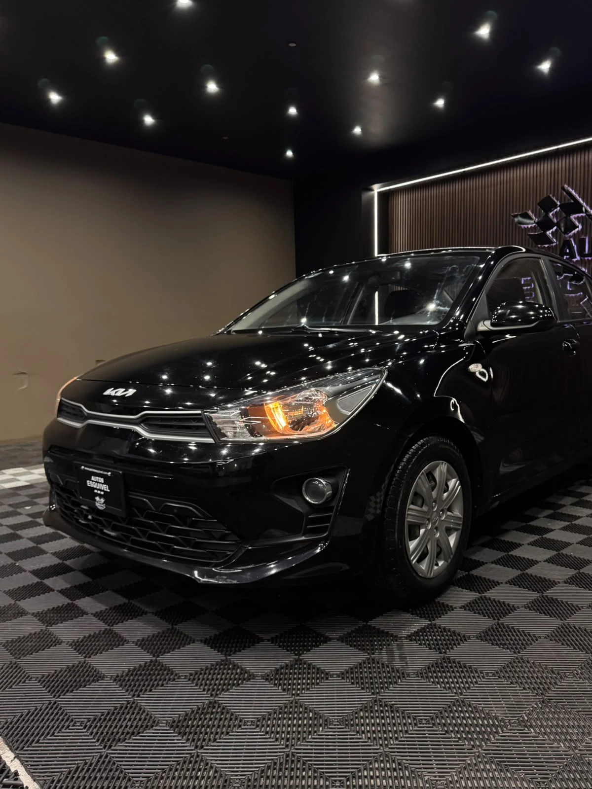 KIA RIO 2023 - imagen 4