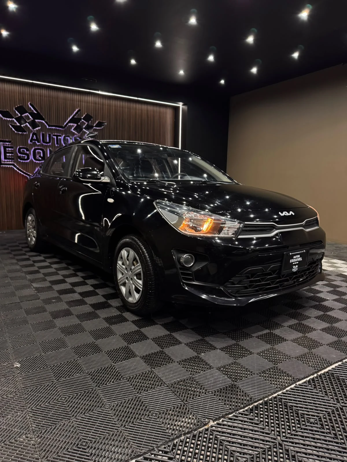 KIA RIO 2023 - imagen 6