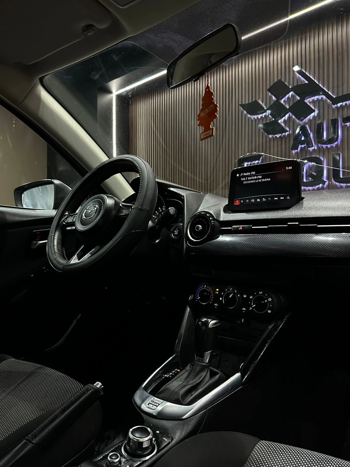 Mazda M2 2019 - imagen 10