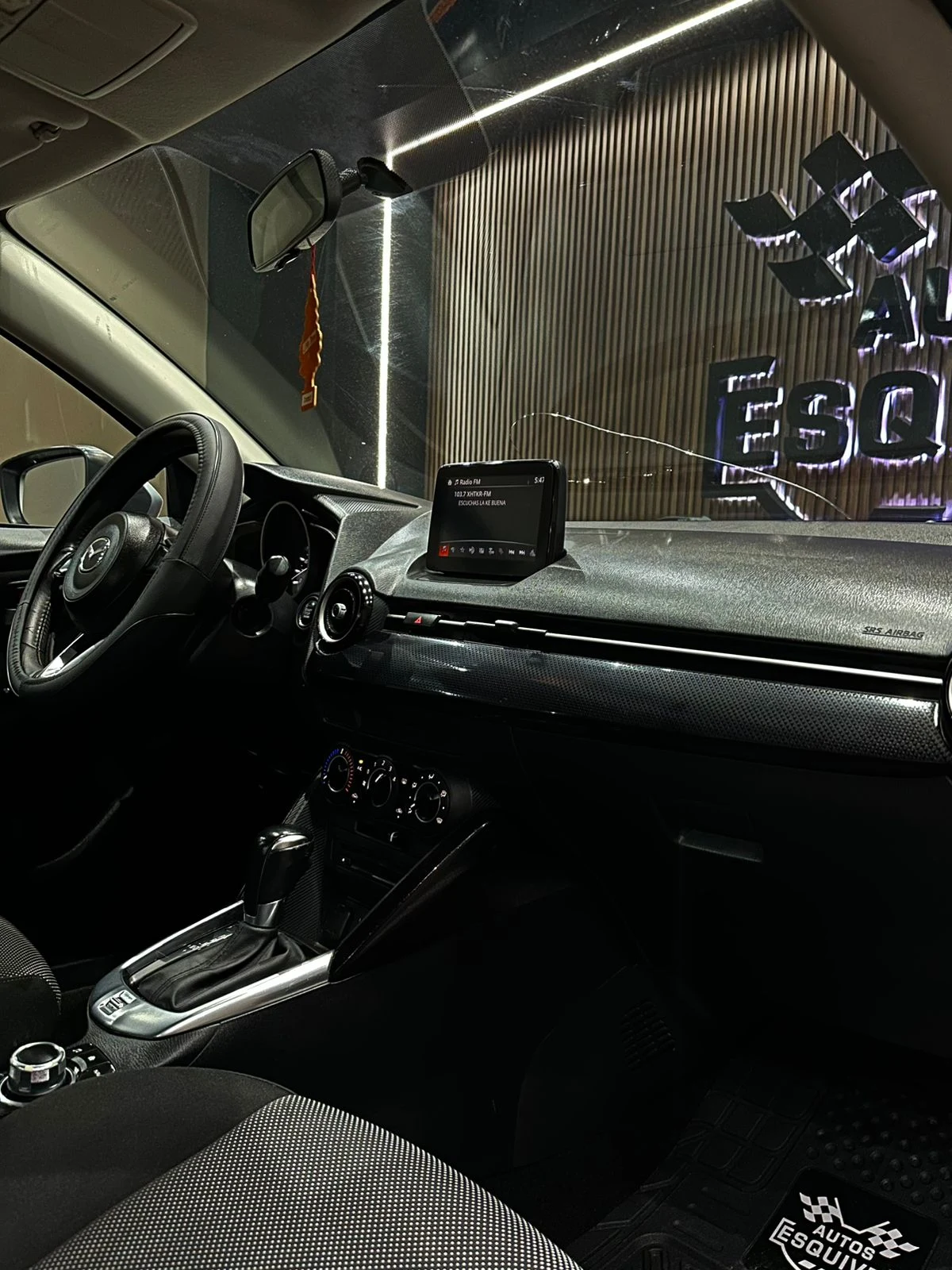 Mazda M2 2019 - imagen 12