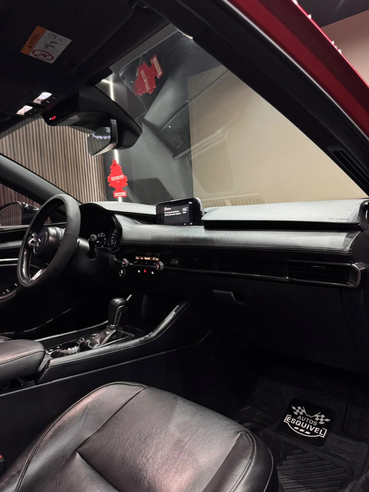 Mazda M3 HB SIGNATURE 2022 - imagen 12