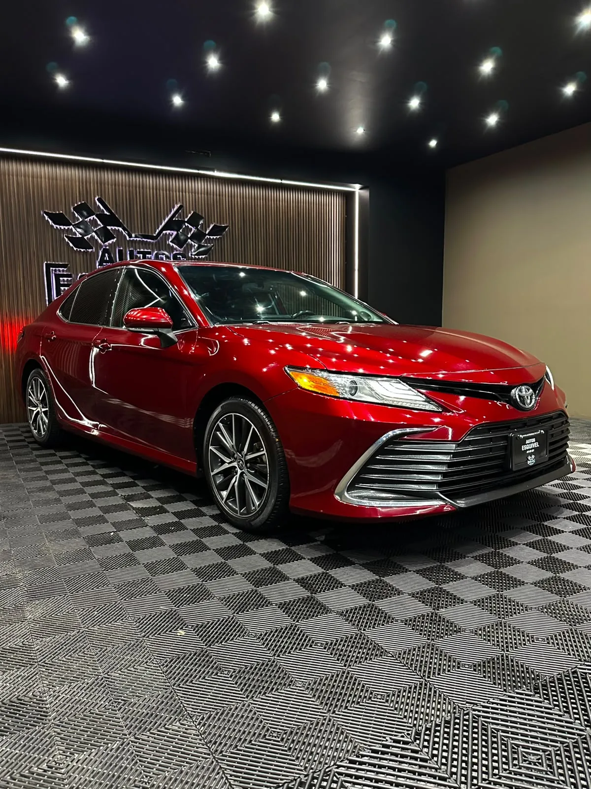 Toyota CAMRY XLE 2021 - imagen 7