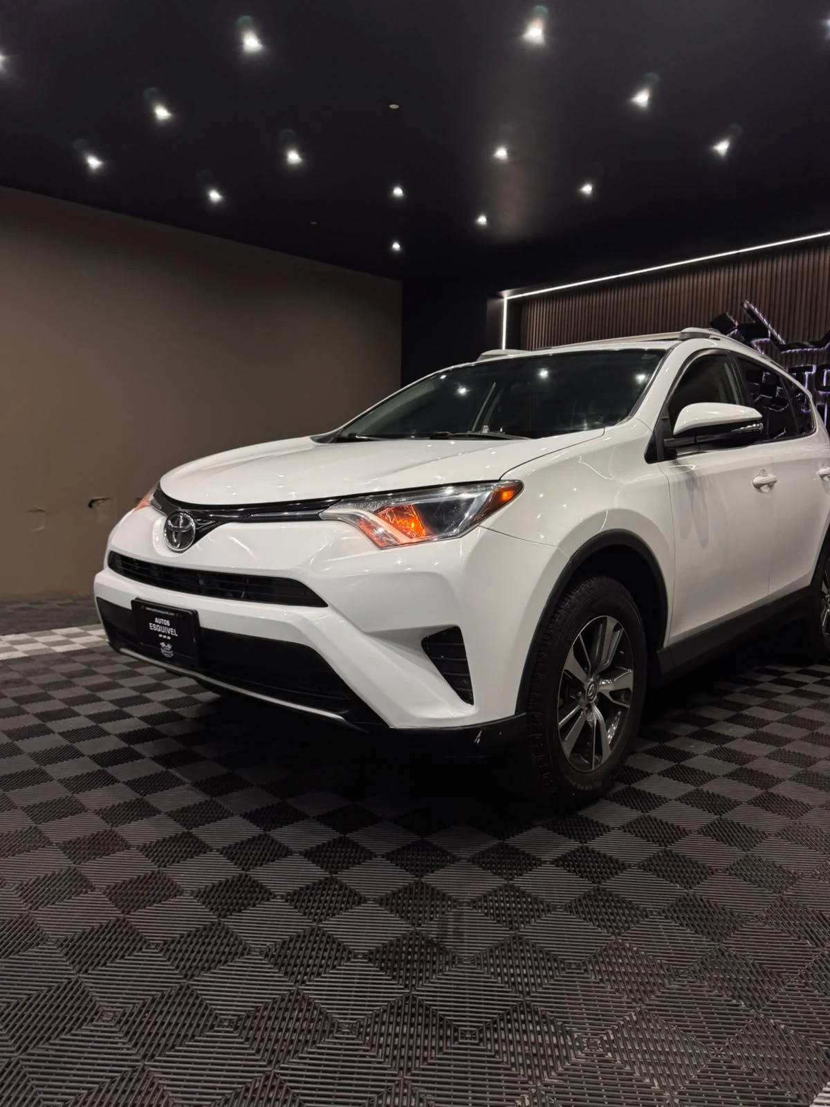 Toyota RAV 4 XLE 2016 - imagen 5