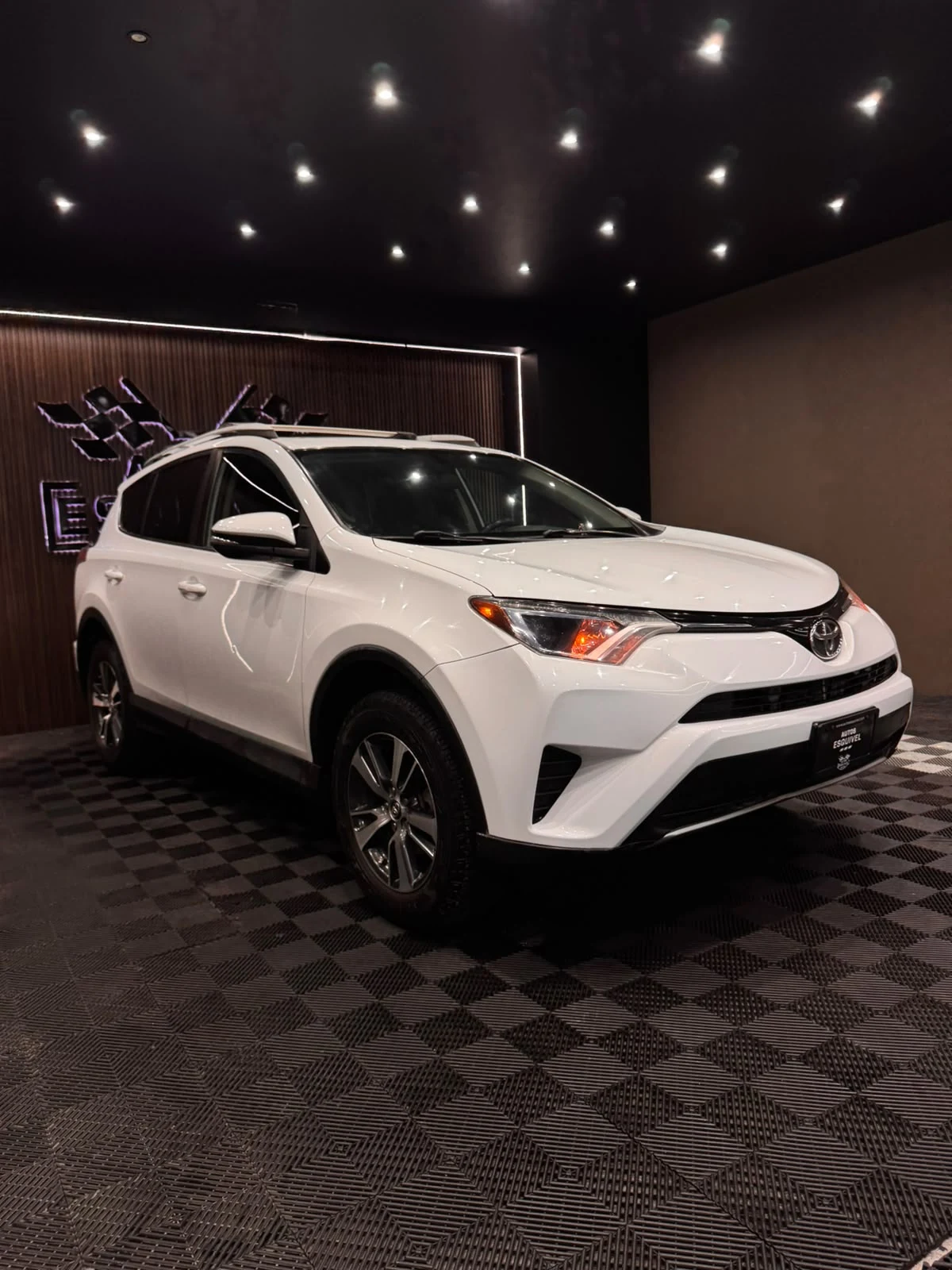 Toyota RAV 4 XLE 2016 - imagen 7