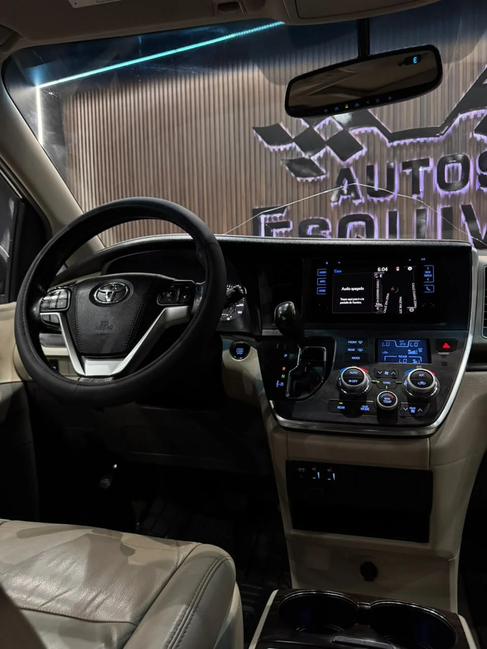 Toyota SIENNA 2017 - imagen 11