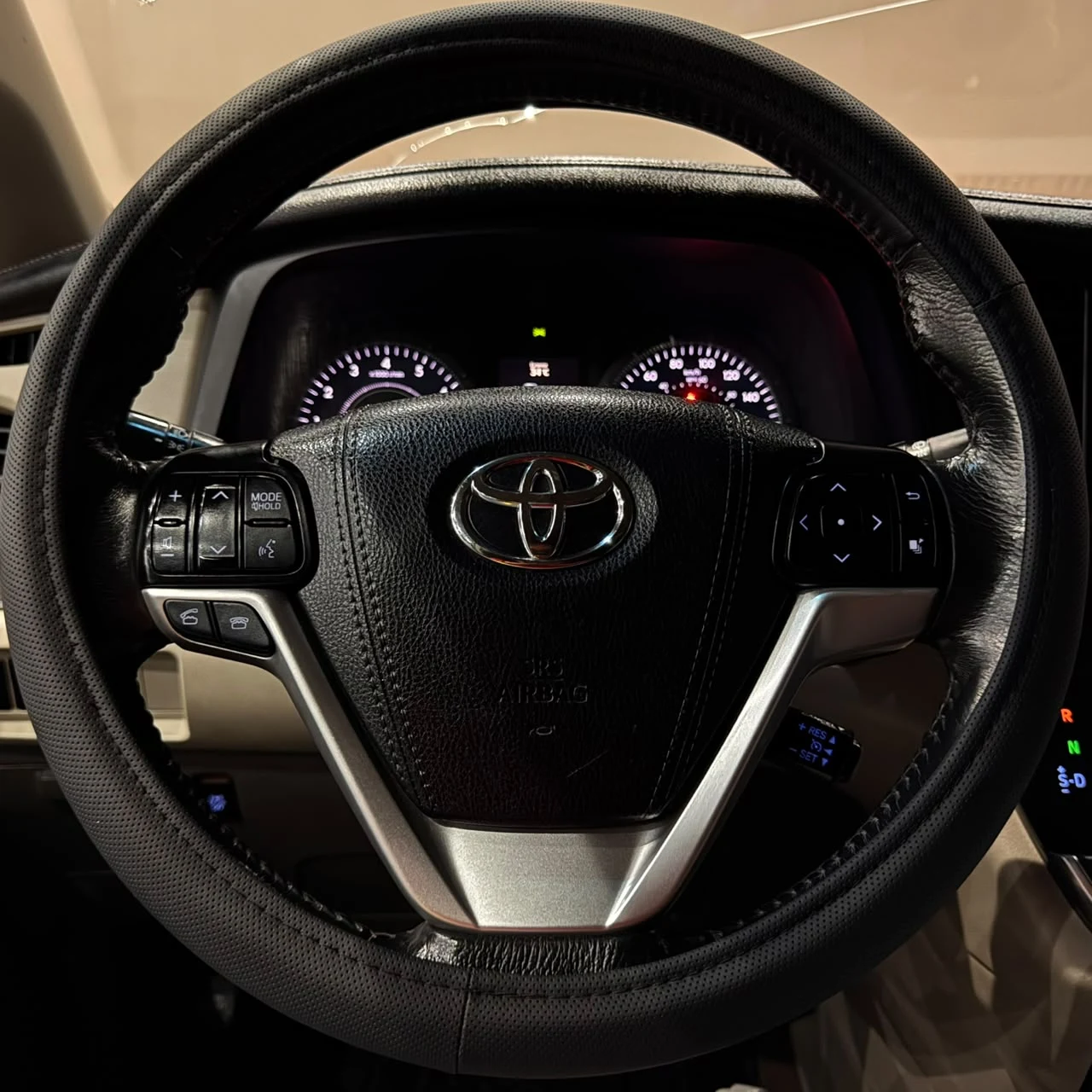 Toyota SIENNA 2017 - imagen 16