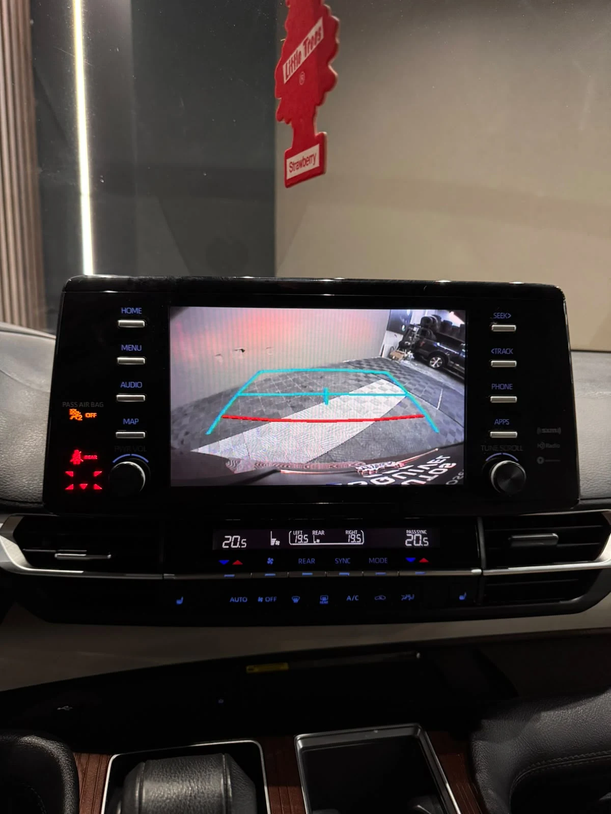 Toyota SIENNA HIBRIDA 2021 - imagen 15