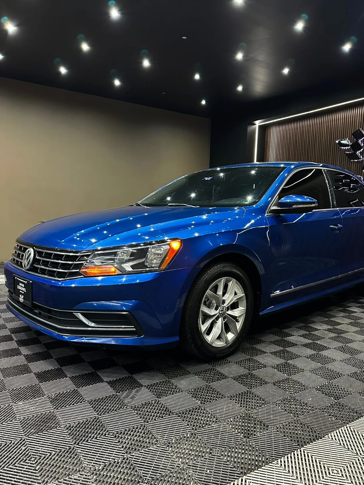 Volkswagen PASSAT 2017 - imagen 4