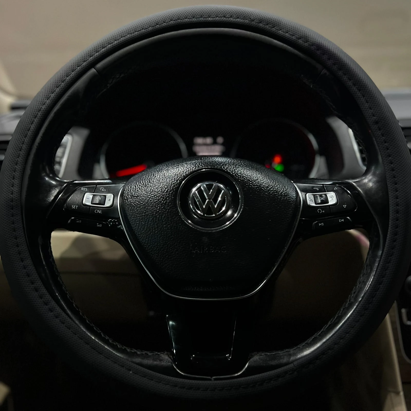 Volkswagen PASSAT R LINE 2017 - imagen 11