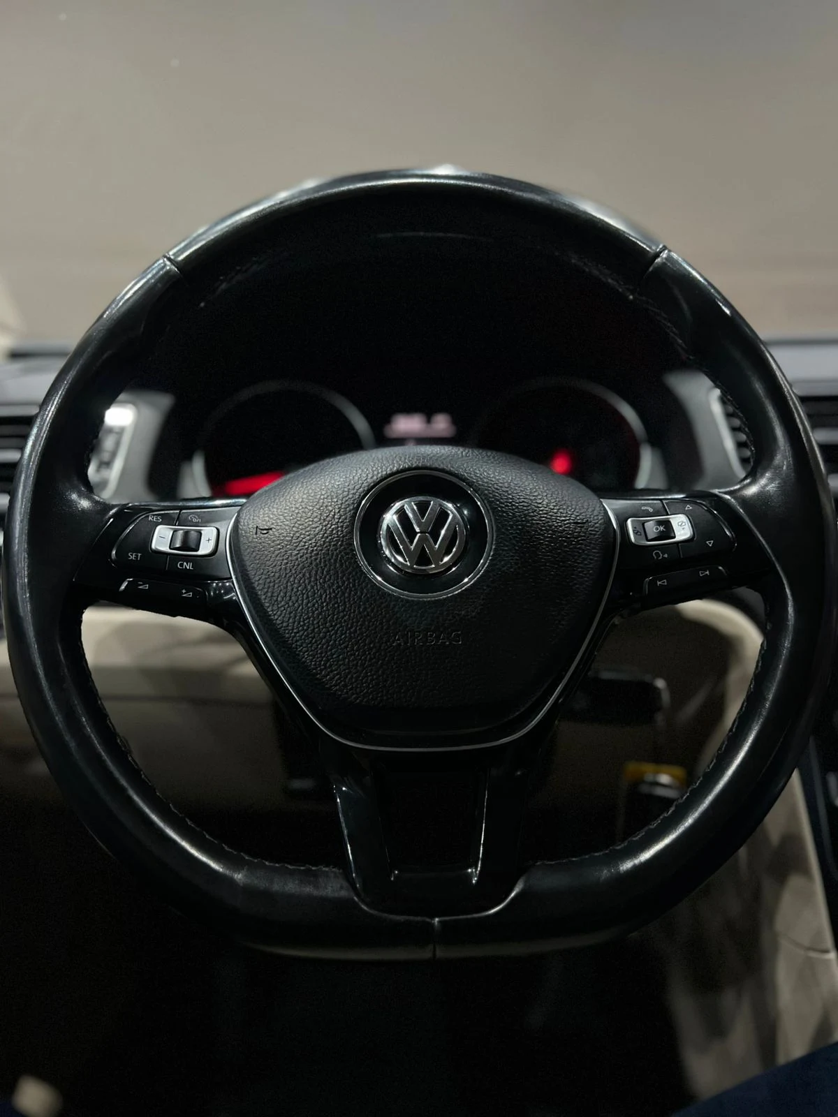 Volkswagen PASSAT R LINE 2017 - imagen 14