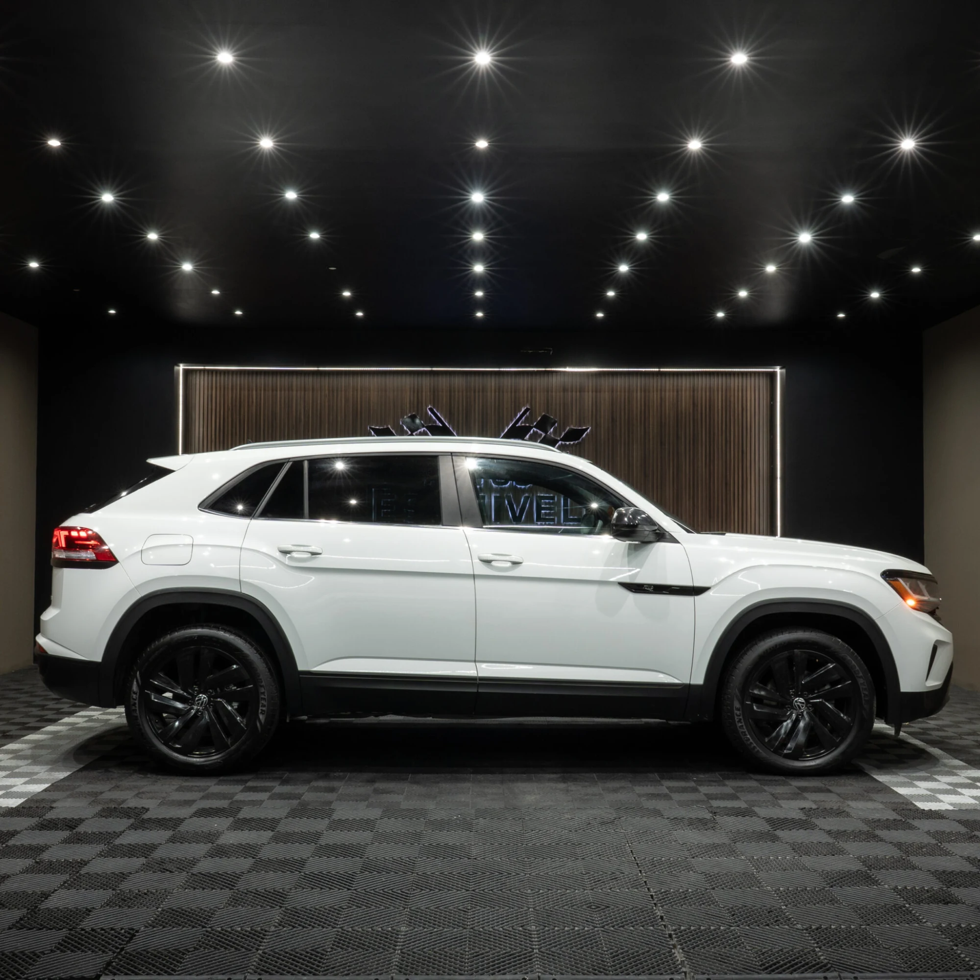 Volkswagen TERAMONT R LINE 2021 - imagen 12