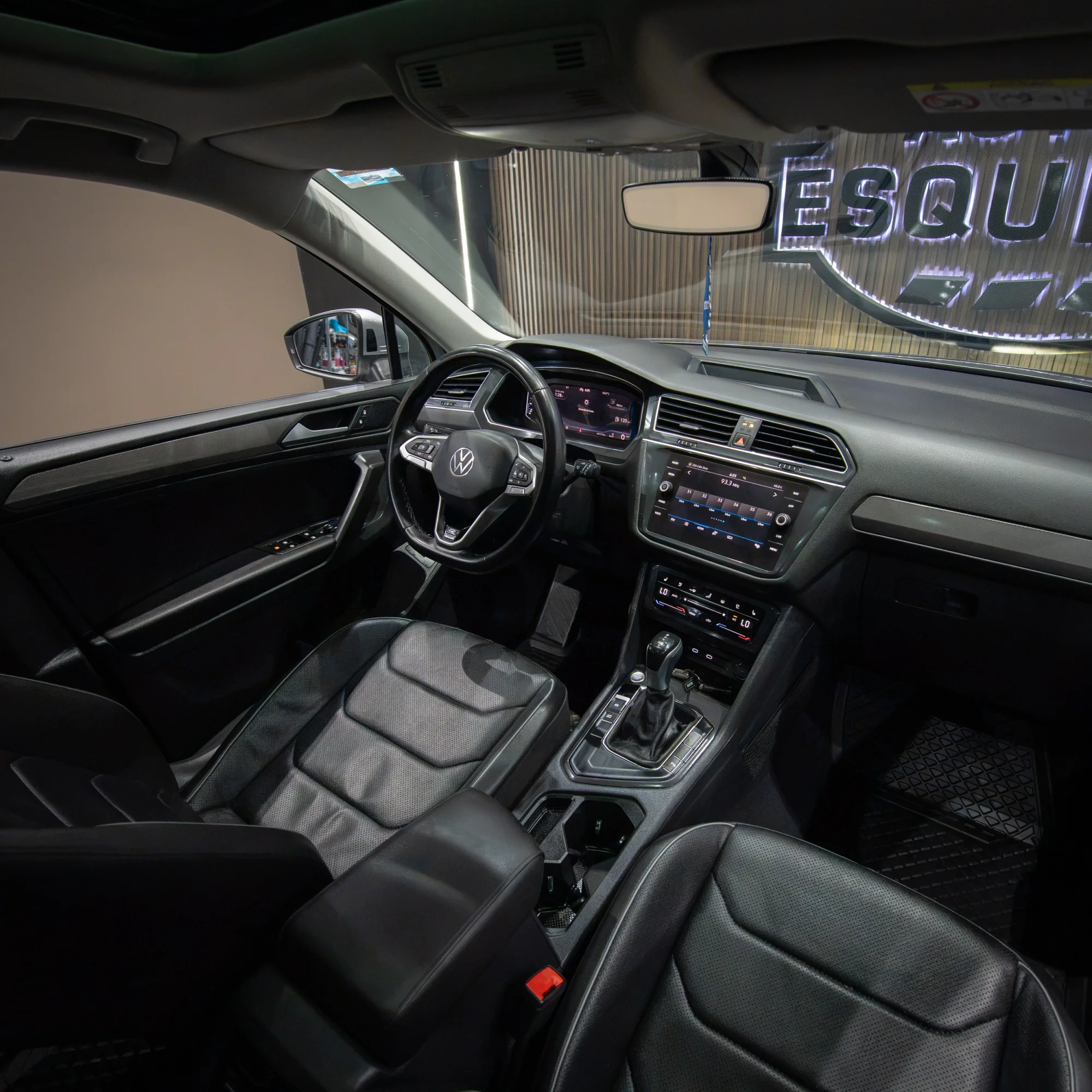 Volkswagen TIGUAN R LINE 2022 - imagen 6