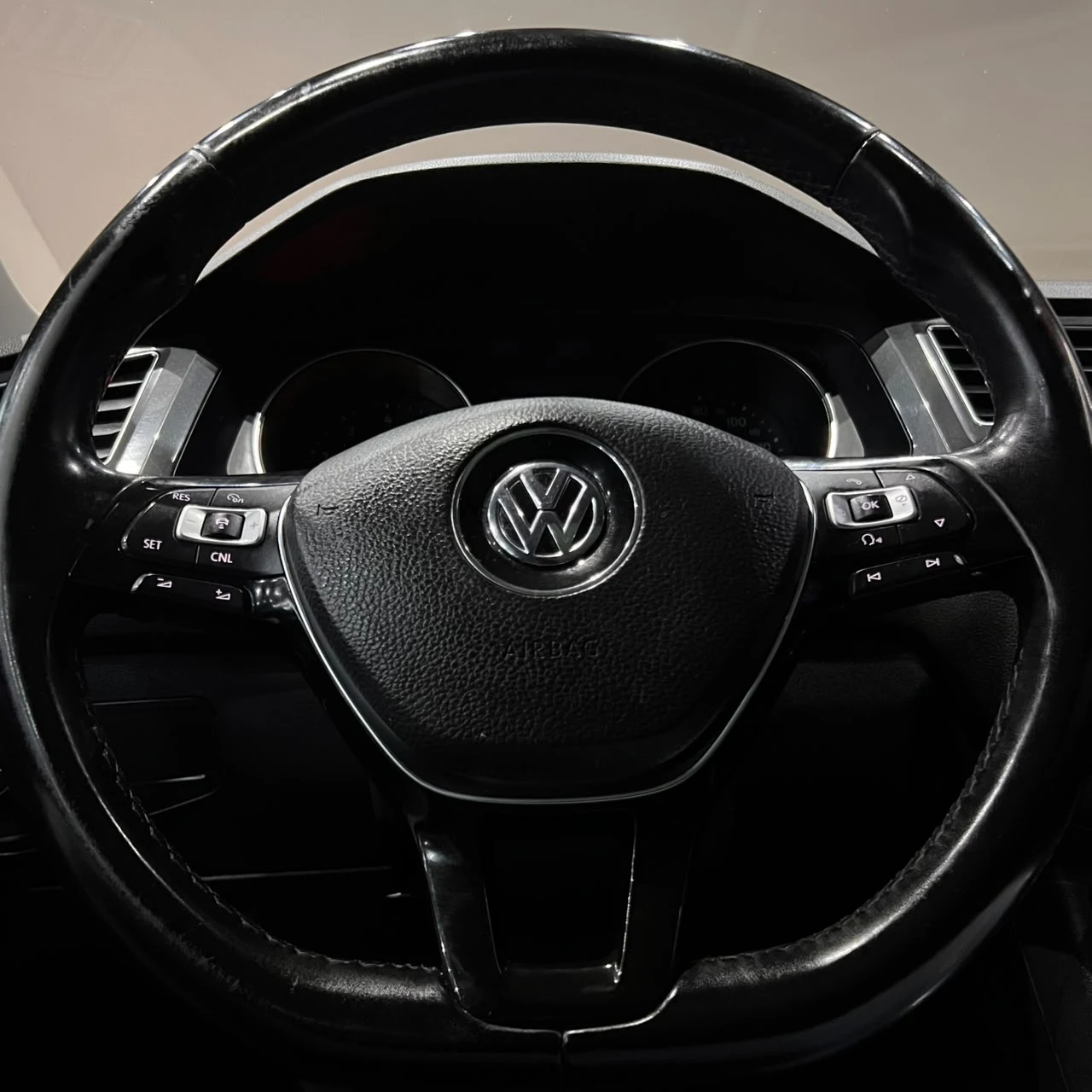 Volkswagen TIGUAN SPORTLINE 2018 - imagen 12